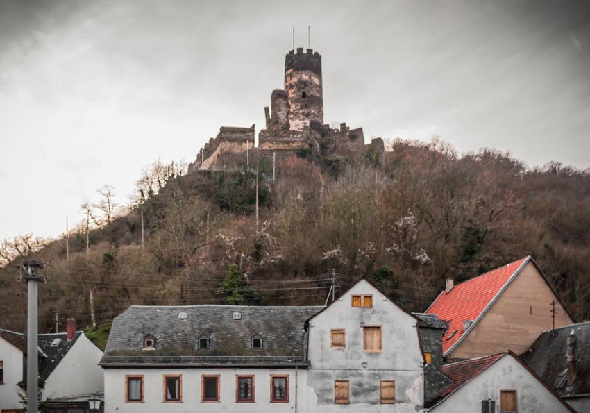 Nollig Castle, Germany, Germany